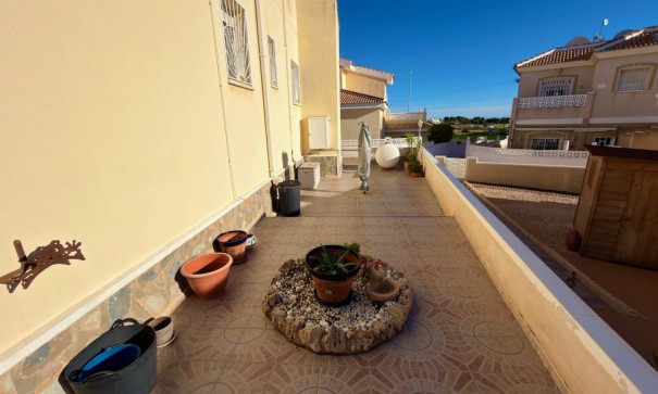 Herverkoop - Vrijstaande Villa -
Ciudad Quesada - Rojales - La Fiesta