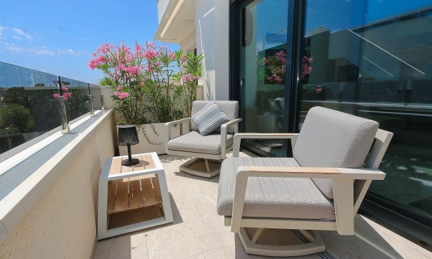 Herverkoop - Apartement Flat -
Los Altos