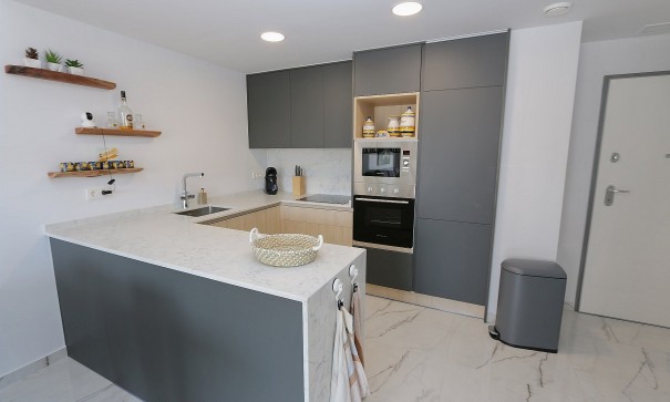 Herverkoop - Apartement Flat -
Los Altos
