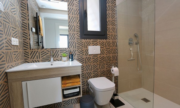 Herverkoop - Apartement Flat -
Los Altos