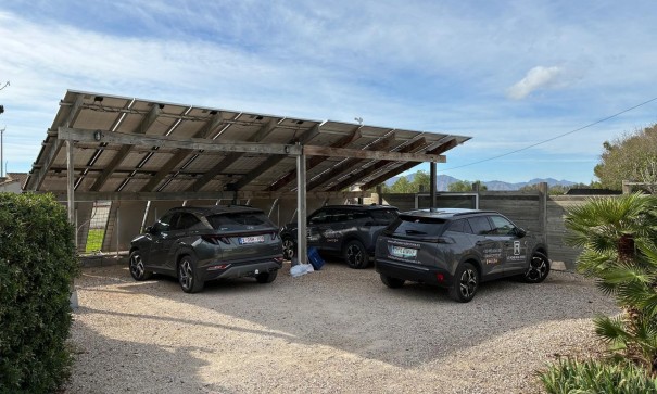 Sprzedaż - Willa wolnostojąca -
Crevillente