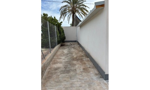 Sprzedaż - Willa wolnostojąca -
Crevillente