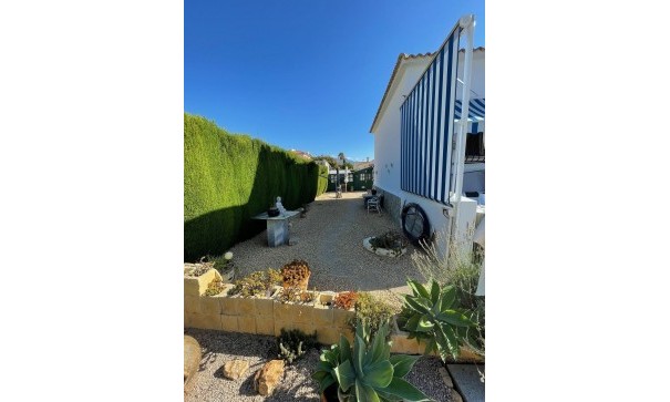 Herverkoop - Vrijstaande Villa -
Alfaz del Pi - l'Alfas del Pi