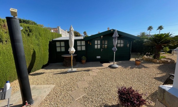 Herverkoop - Vrijstaande Villa -
Alfaz del Pi - l'Alfas del Pi