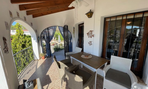 Herverkoop - Vrijstaande Villa -
Alfaz del Pi - l'Alfas del Pi