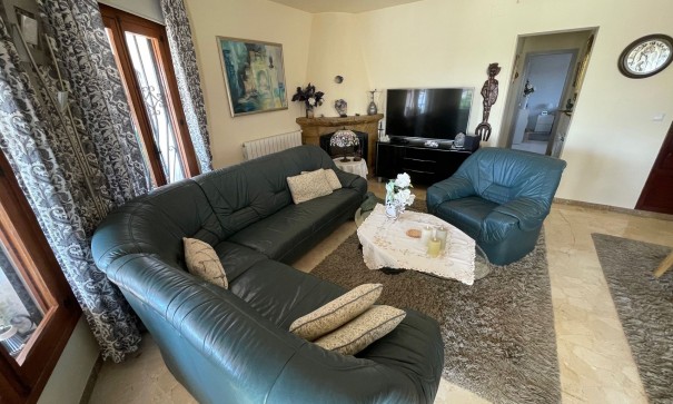 Herverkoop - Vrijstaande Villa -
Alfaz del Pi - l'Alfas del Pi