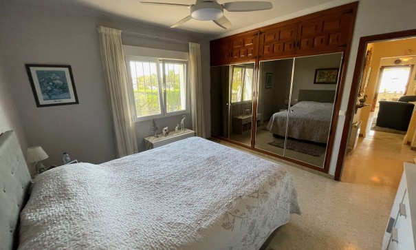 Herverkoop - Vrijstaande Villa -
Alfaz del Pi - l'Alfas del Pi