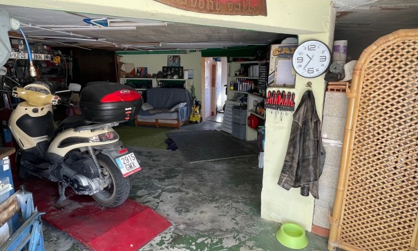 Herverkoop - Vrijstaande Villa -
Alfaz del Pi - l'Alfas del Pi