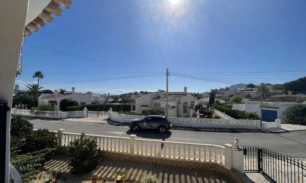 Herverkoop - Vrijstaande Villa -
Alfaz del Pi - l'Alfas del Pi