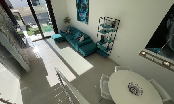 Herverkoop - Halfvrijstaande villa -
Villamartín