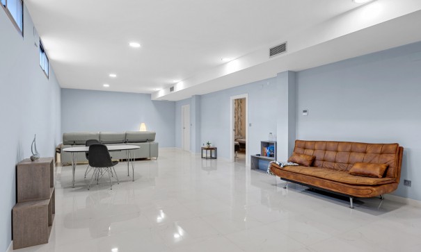 Venta - Chalet Independiente -
Villamartín