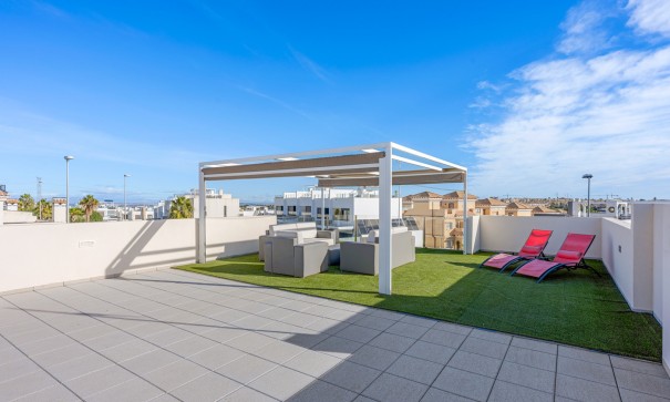 Venta - Chalet Independiente -
Villamartín