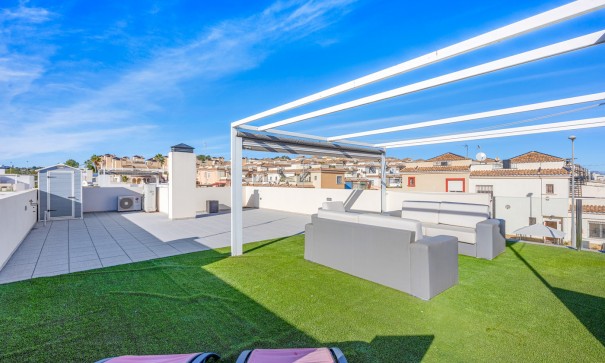 Venta - Chalet Independiente -
Villamartín