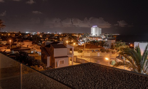 Herverkoop - Vrijstaande Villa -
La Zenia - Beachside