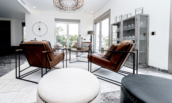 Herverkoop - Vrijstaande Villa -
La Zenia - Beachside