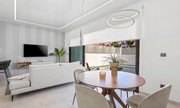 Herverkoop - Villa - Vrijstaand -
Orihuela Costa - Blue Lagoon*