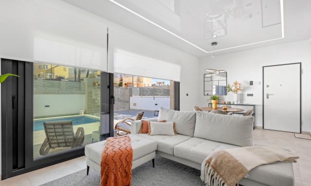 Herverkoop - Villa - Vrijstaand -
Orihuela Costa - Blue Lagoon*