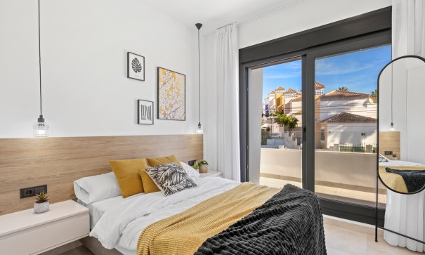 Herverkoop - Villa - Vrijstaand -
Orihuela Costa - Blue Lagoon*