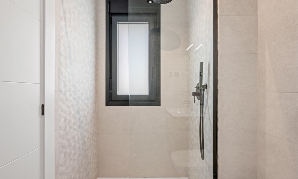 Herverkoop - Villa - Vrijstaand -
Orihuela Costa - Blue Lagoon*