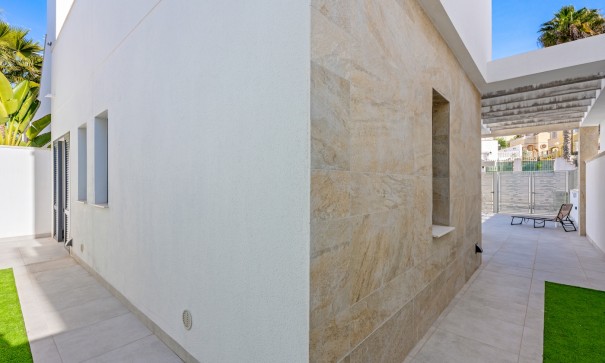 Herverkoop - Villa - Vrijstaand -
Orihuela Costa - Blue Lagoon*