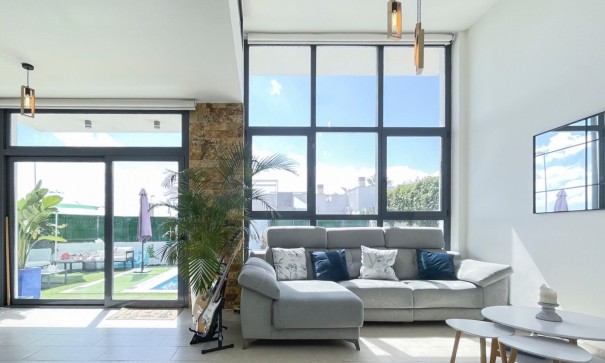 Venta - Chalet Independiente -
Ciudad Quesada - Rojales - Rojales