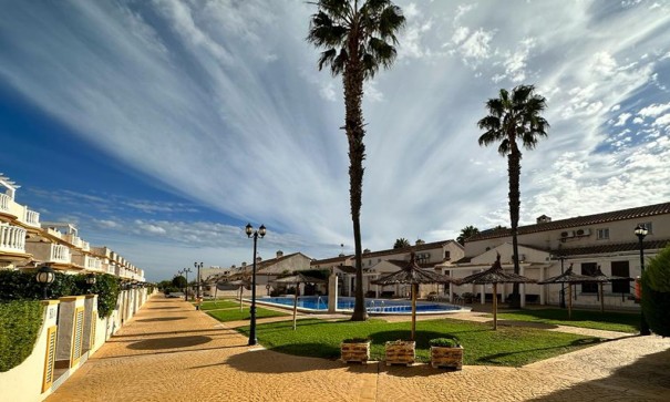 Herverkoop - Apartement Flat -
Orihuela Costa - Agua Marina