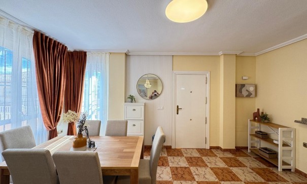 Herverkoop - Stadswoning -
Orihuela Costa - Lomas de Cabo Roig-Los Dolses