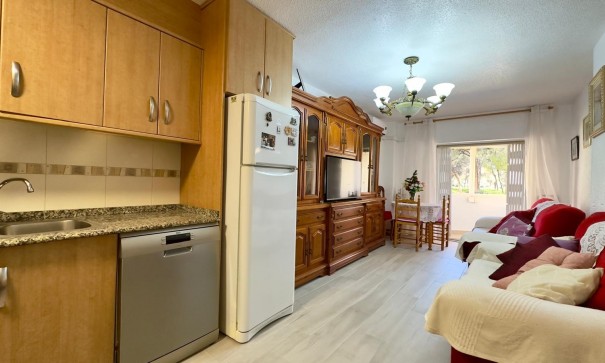 Herverkoop - Apartement Flat -
Guardamar del Segura - CENTRO