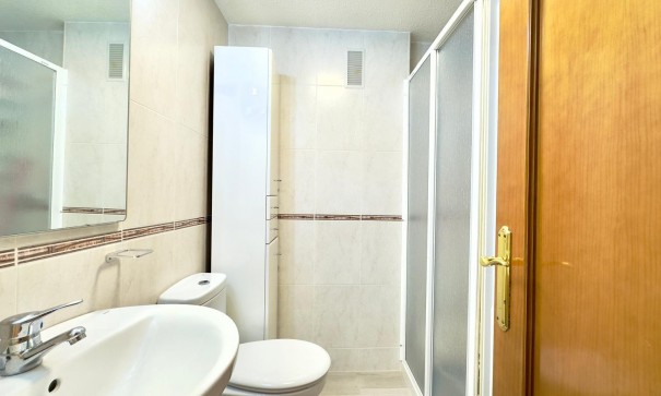 Herverkoop - Apartement Flat -
Guardamar del Segura - CENTRO