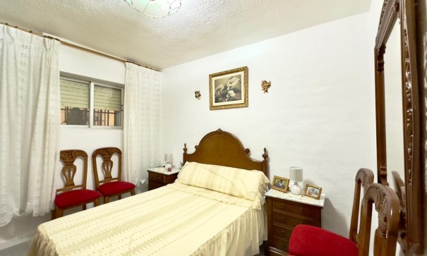 Herverkoop - Apartement Flat -
Guardamar del Segura - CENTRO
