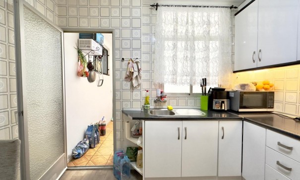 Herverkoop - Apartement Flat -
Torrevieja - Parque de las Naciones