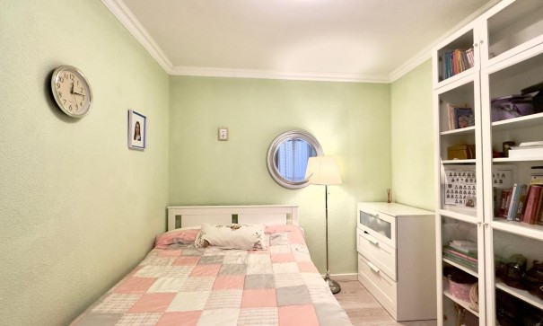 Herverkoop - Apartement Flat -
Torrevieja - Parque de las Naciones