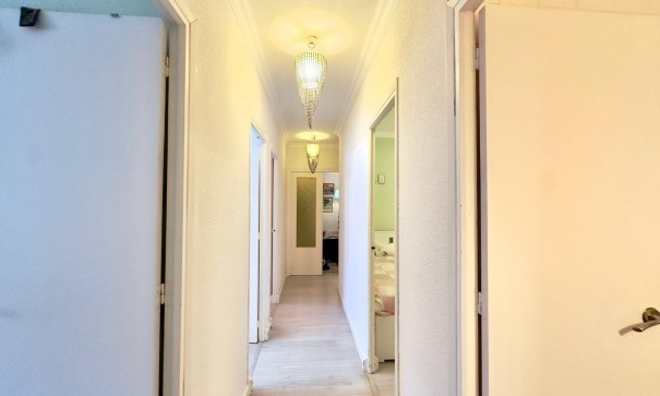 Herverkoop - Apartement Flat -
Torrevieja - Parque de las Naciones