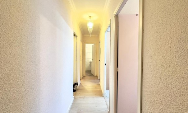 Herverkoop - Apartement Flat -
Torrevieja - Parque de las Naciones