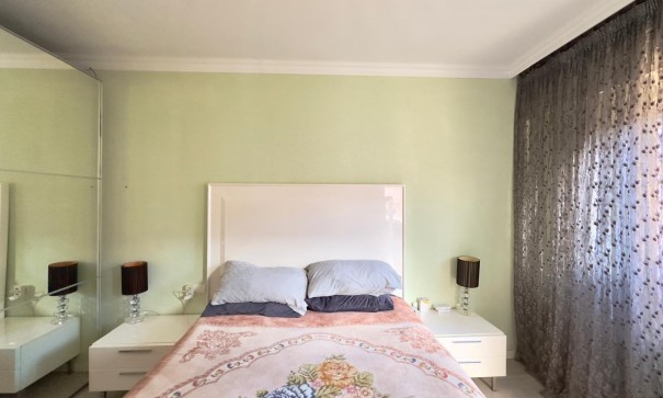 Herverkoop - Apartement Flat -
Torrevieja - Parque de las Naciones