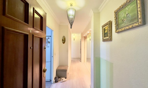 Herverkoop - Apartement Flat -
Torrevieja - Parque de las Naciones