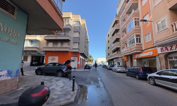 Herverkoop - Apartement Flat -
Torrevieja - Parque de las Naciones