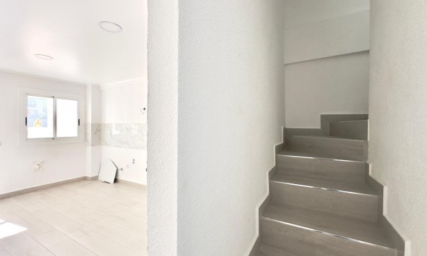 Herverkoop - Stadswoning -
Torrevieja - La Mata