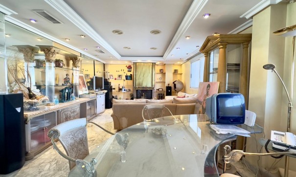 Herverkoop - Apartement Flat -
Torrevieja - Centro