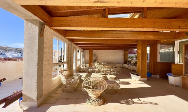 Herverkoop - Apartement Flat -
Torrevieja - Centro