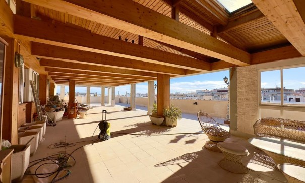 Herverkoop - Apartement Flat -
Torrevieja - Centro