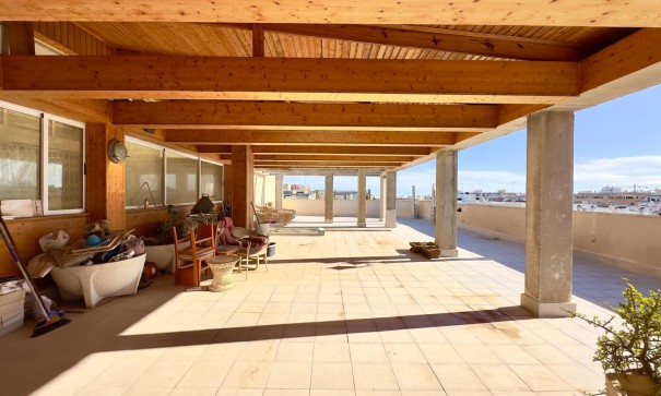 Herverkoop - Apartement Flat -
Torrevieja - Centro