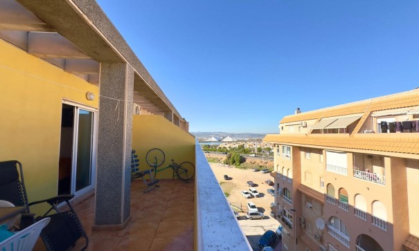 Herverkoop - Apartement Flat -
Torrevieja - Parque de las Naciones