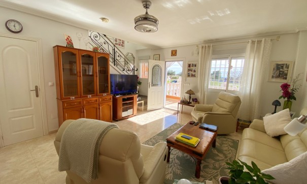 Herverkoop - Halfvrijstaande villa -
Ciudad Quesada - Rojales - Dona Pepa