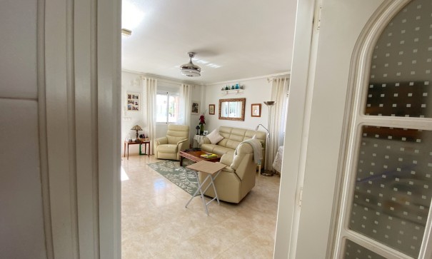 Herverkoop - Halfvrijstaande villa -
Ciudad Quesada - Rojales - Dona Pepa