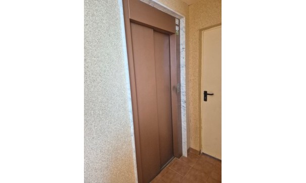 Venta - Apartamento piso -
Torrevieja