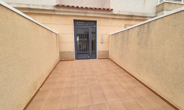 Venta - Apartamento piso -
Torrevieja