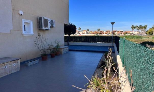 Herverkoop - Apartement Flat -
Guardamar del Segura - EL RASO