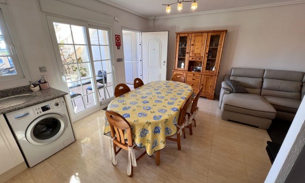 Herverkoop - Apartement Flat -
Guardamar del Segura - EL RASO