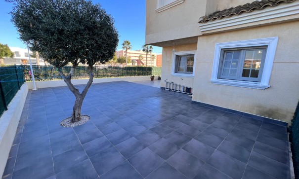 Herverkoop - Apartement Flat -
Guardamar del Segura - EL RASO